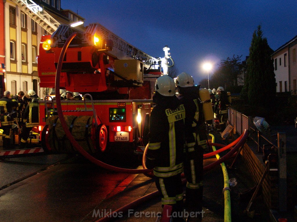 Brand Koeln Dellbrueck Bergisch Gladbacherstr   P314.JPG